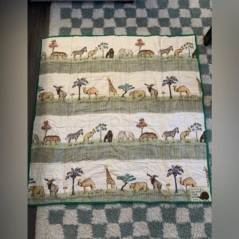 RARE Handmade Patchwork Pattern Quilt Multi Color Safari Animals Madagascar S M
